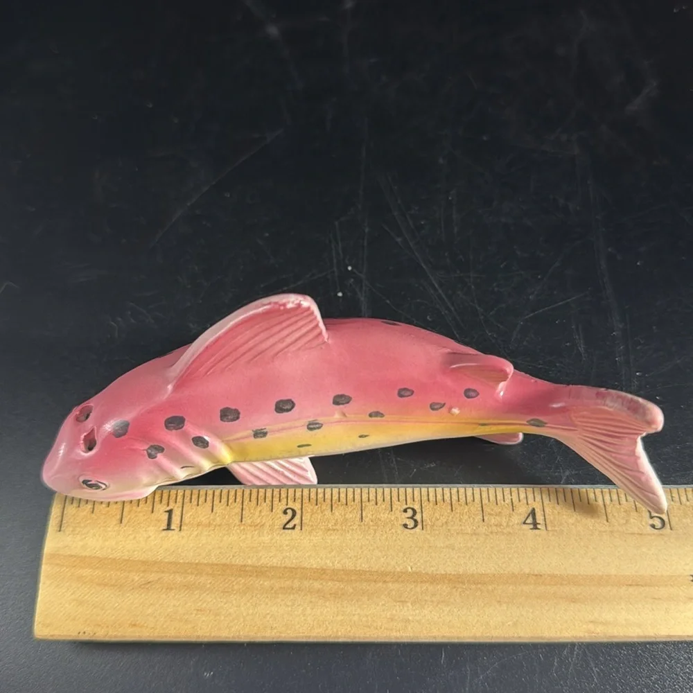 Vintage Pink and Yellow Trout Salt &Pepper Shakers